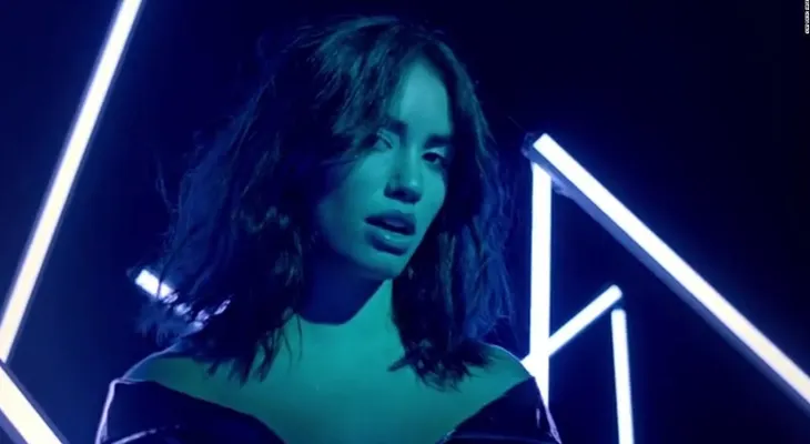 Paty Cantú presenta "Cuenta pendiente", un tema en colaboración con su ídolo y amigo, Alejandro Sanz