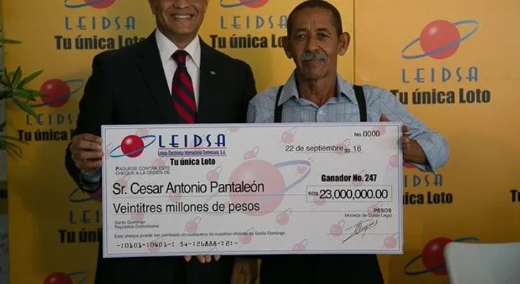 Ex profesor se gana 23 millones de pesos en la Loto 