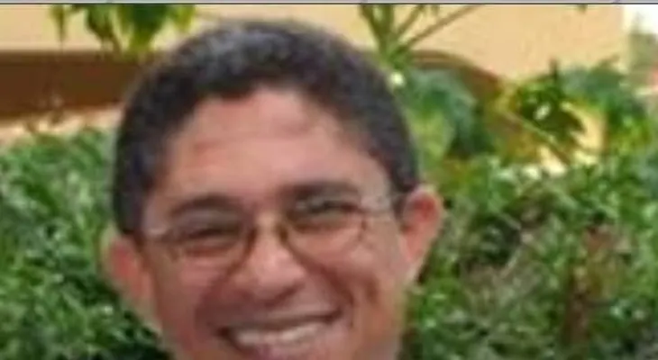 Chófer y su hijo de 5 años sufren grave accidente en la avenida Luperón