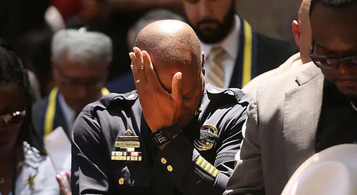 Después de lo ocurrido en Dallas, ¿quién podrá unir a Estados Unidos?
