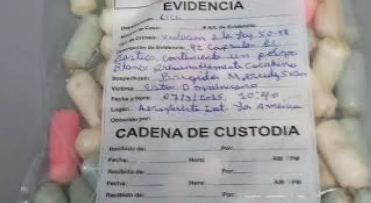 DNCD apresa a curazaleño con dos paquetes de cocaína