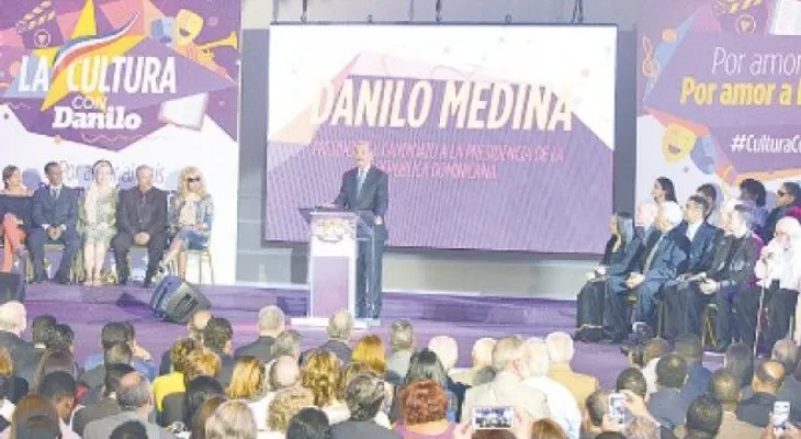 El sector cultural expresa su respaldo a Medina para la reelección