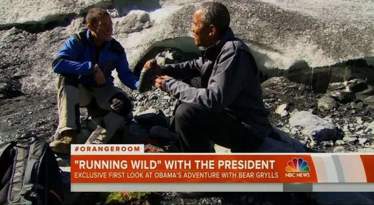 Obama almuerza restos de un salmón en programa con Bear Grylls