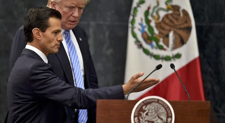 Peña Nieto: "Algunas posiciones de Trump son una amenaza para México"