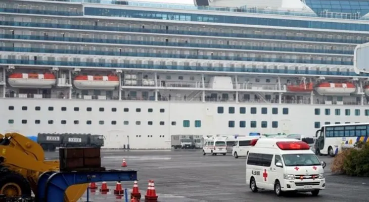 Detectan otros 70 casos de coronavirus en el crucero en cuarentena en Japón