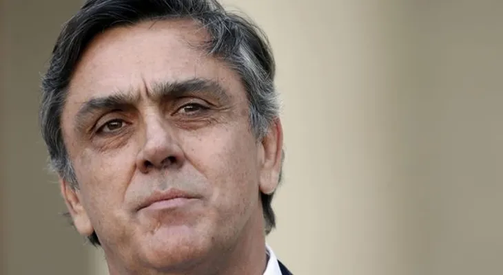 Renuncia candidato a la Presidencia en Chile por padecer depresión