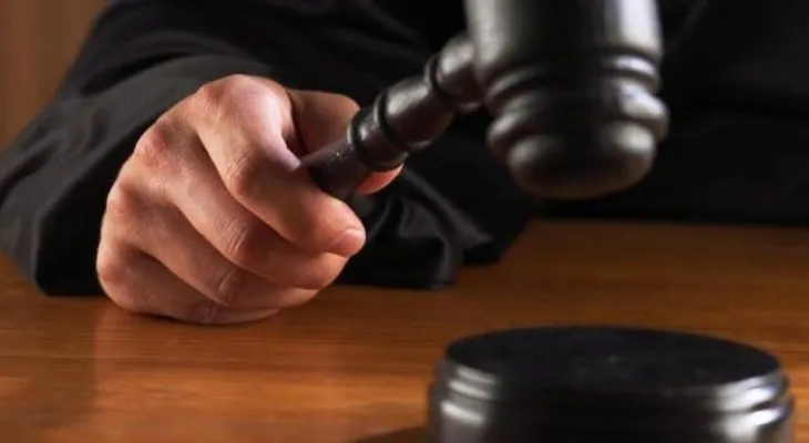 Condenan a 5 años de prisión a cinco acusados de traficar con drogas y por robo  