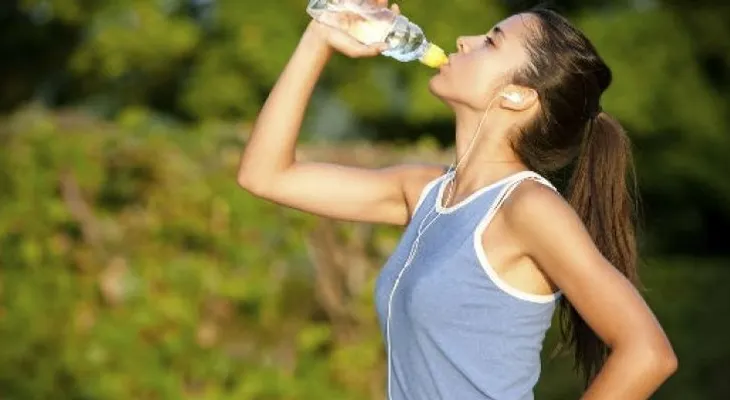 5 bebidas para un vientre plano