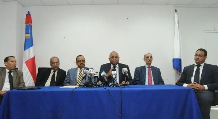 Familia Abinader dice no tiene pendiente pago prestaciones laborales