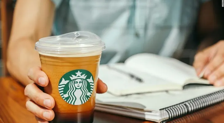 Starbucks está probando una nueva receta para tu Frappuccino, pero no quiere que el mundo se entere (todavía)