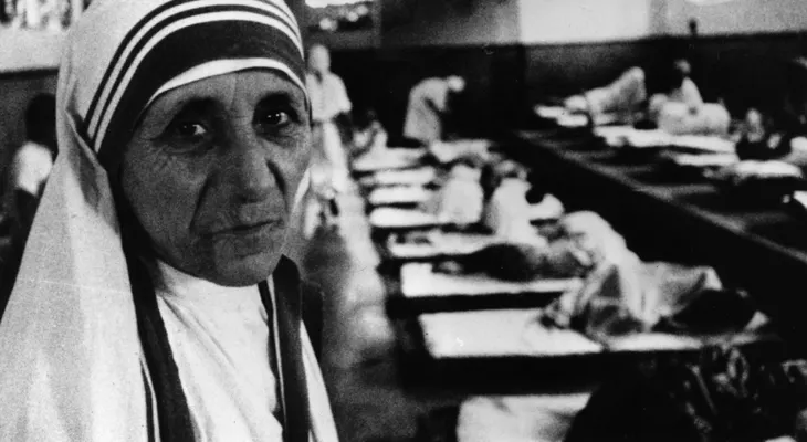 CNN en Español presenta el documental especial: 'Madre Teresa: camino a la santidad'