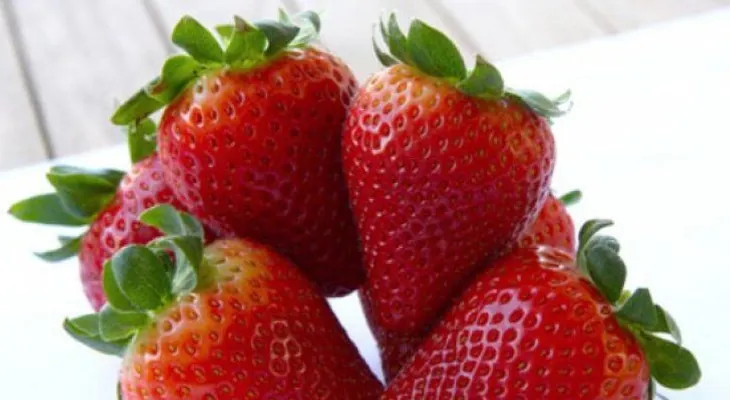 Conoce 5 frutas que te ayudarán a limpiar el colon