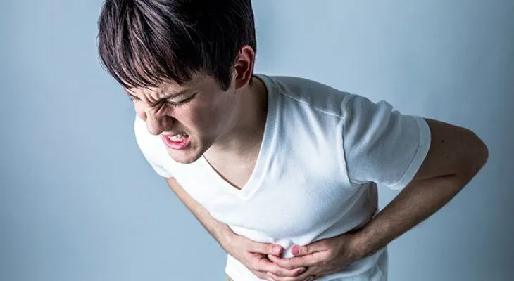 Colitis nerviosa; las causas, síntomas y como tratarla naturalmente