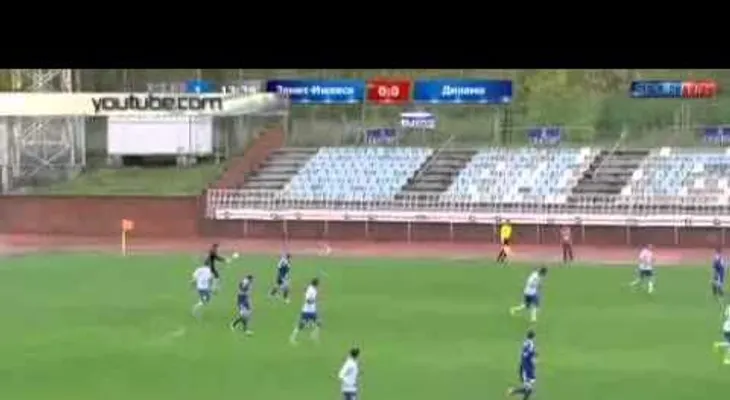 Este portero marca un gol que ni él mismo se esperaba