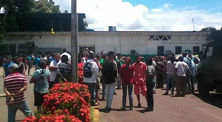 Venezuela: investigan la muerte de 37 personas en la toma de una cárcel