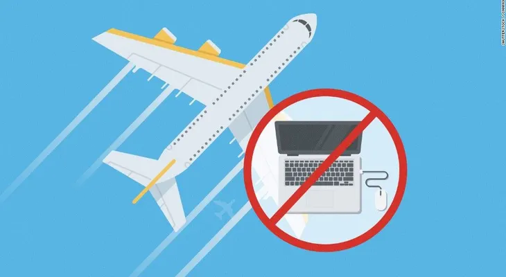 Más aeropuertos y más dispositivos: así se ampliaría prohibición de aparatos en vuelos