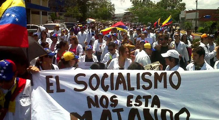 Se agudiza la crisis en Venzuela, tras anuncio de Nicolás Maduro de convocar la Constituyente 