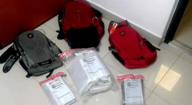 DNCD apresa a tres jamaiquinos con 11 kilos de cocaína y 91 bolsitas de droga