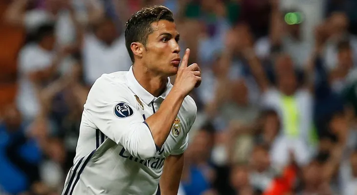 La exorbitante suma que recibió Cristiano Ronaldo por trabajar cuatro horas y media