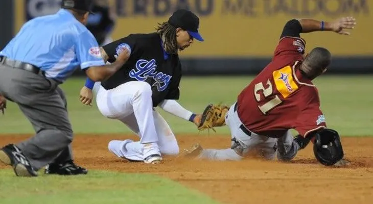 Licey, Escogido y Aguilas triunfan
