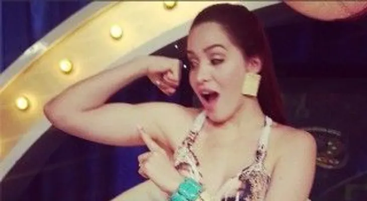 Karen Yapoort pasa el fin de semana con el ex de Caroline Aquino luego de que esta lo botó