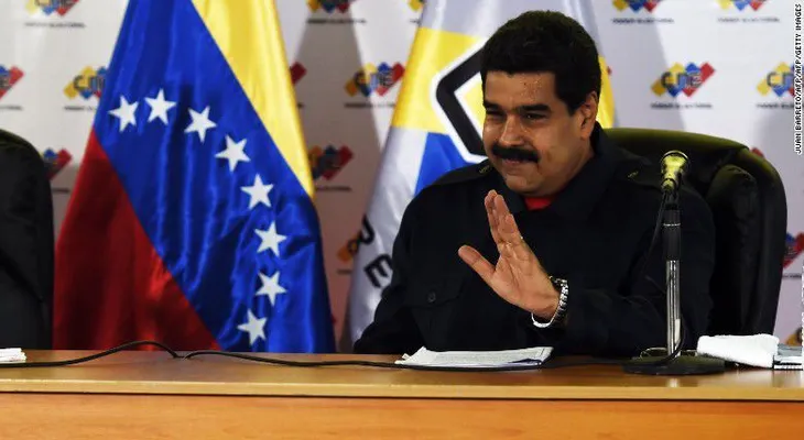 Maduro declara los viernes no laborables durante dos meses para ahorrar energía