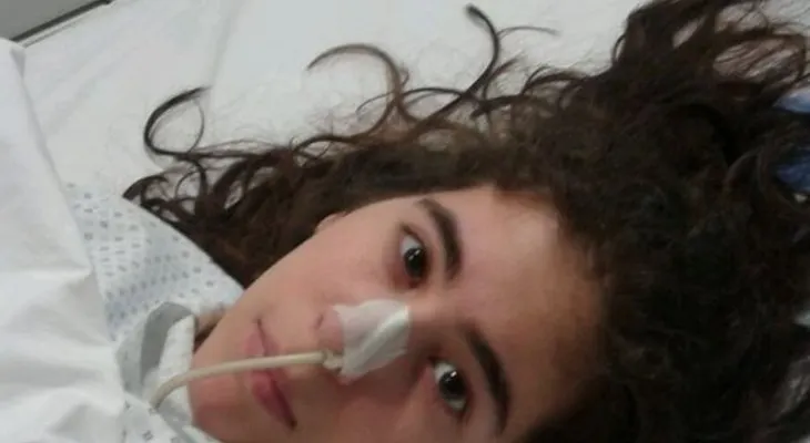 "Tiene tanto dolor que solo quiere morir": Paula Díaz, la joven chilena que le pide la eutanasia a Michelle Bachelet