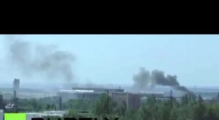 Video: Helicópteros pro-Kiev lanzan misiles al aeropuerto de Donetsk