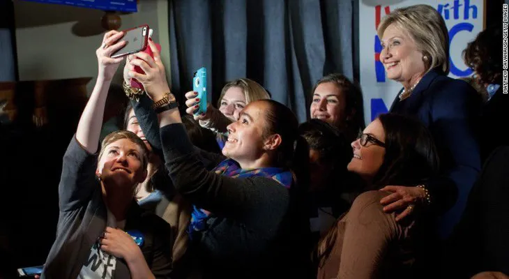 Primarias de Nueva Hampshire: ¿Por qué las mujeres jóvenes decidieron no apoyar a Hillary Clinton?