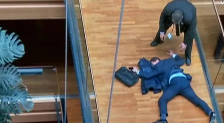 Un altercado manda a un político antiinmigrante al hospital