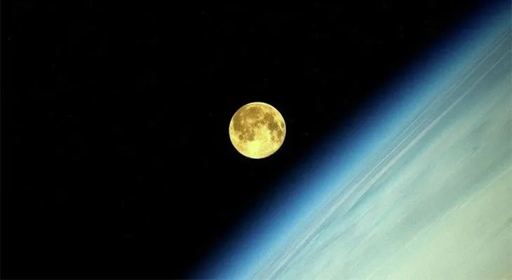 Rusia construirá una base lunar en 2035