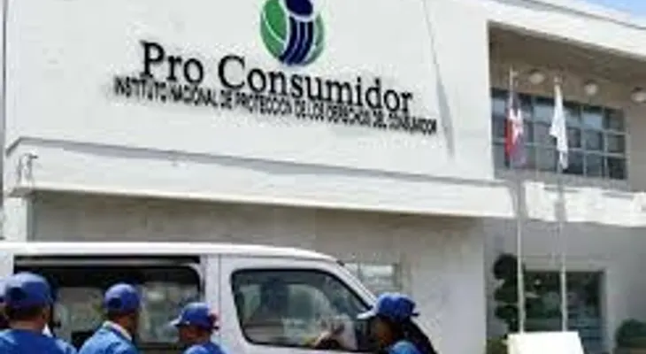 Pro Consumidor pide denunciar negocios vendan productos vencidos