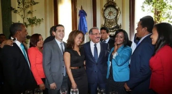 Danilo felicita a los periodistas en su día