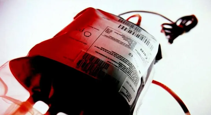 Detienen compra de sangre a Cruz Roja tras hallarse zika en donaciones