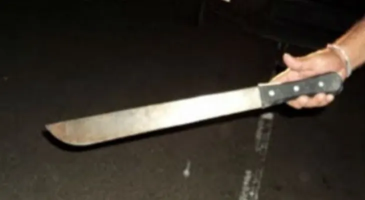 Un hombre fue asesinado a machetazos por una hermana y su cuñado