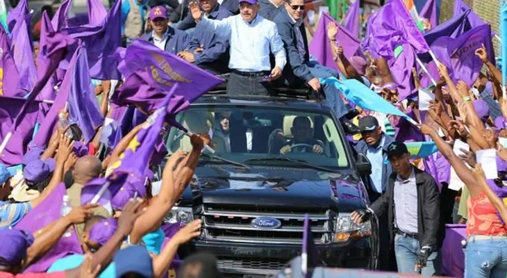 Danilo llama ciudadanos pidiéndoles que voten por él 