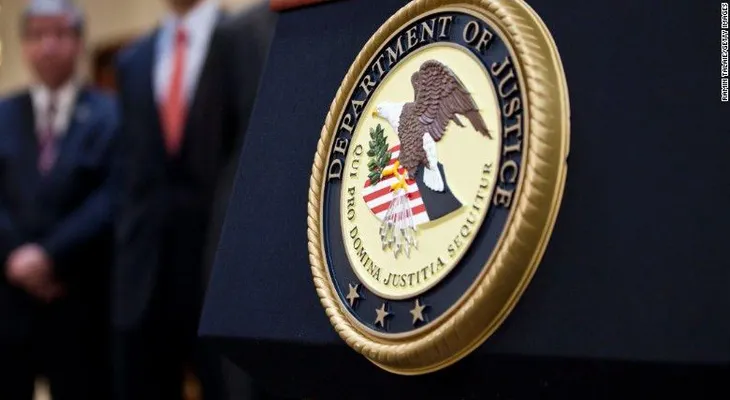 Departamento de Justicia pide más tiempo para recolectar evidencia de acusaciones de Trump contra Obama