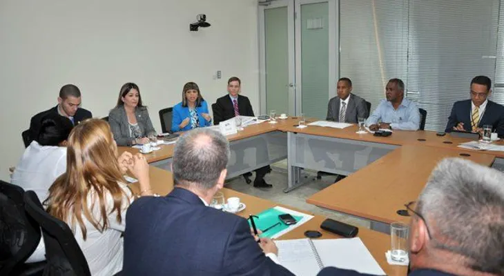 República Dominicana y Cuba coordinan acciones contra empaquetado genérico en Productos del tabaco
