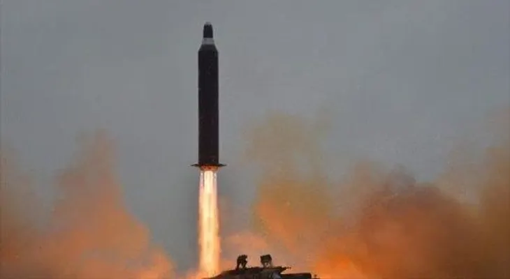 Corea del Norte dispara un nuevo misil