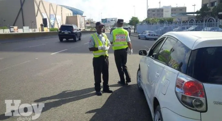 Suman 245 los vehiculos retenidos por transitar sin marbete