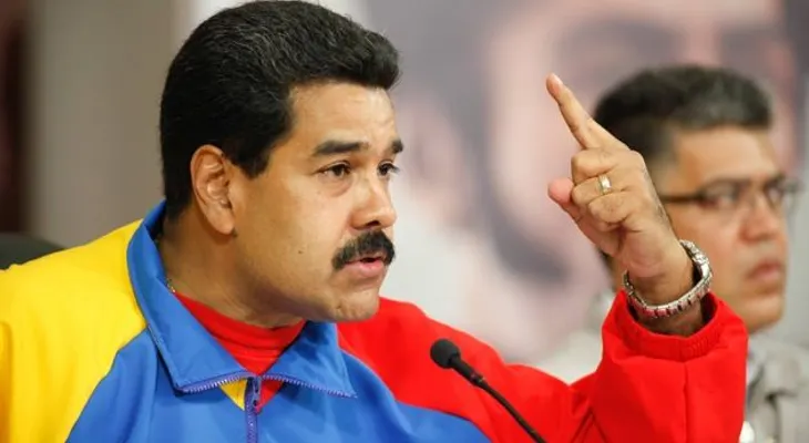 Venezuela revoca credenciales a periodistas de CNN