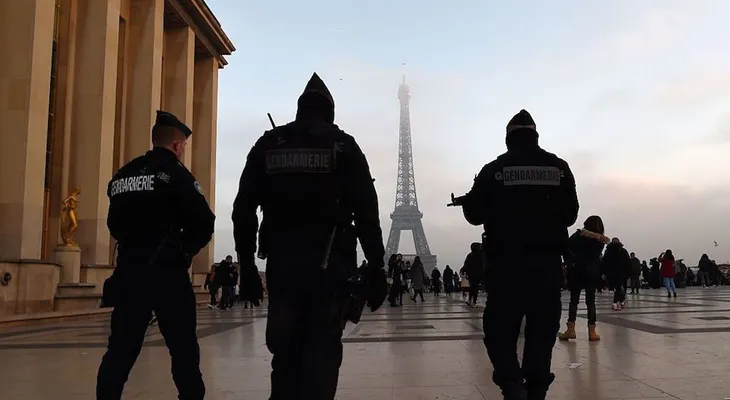 Refuerzan la seguridad en EE.UU. y Europa para festejos de Año Nuevo