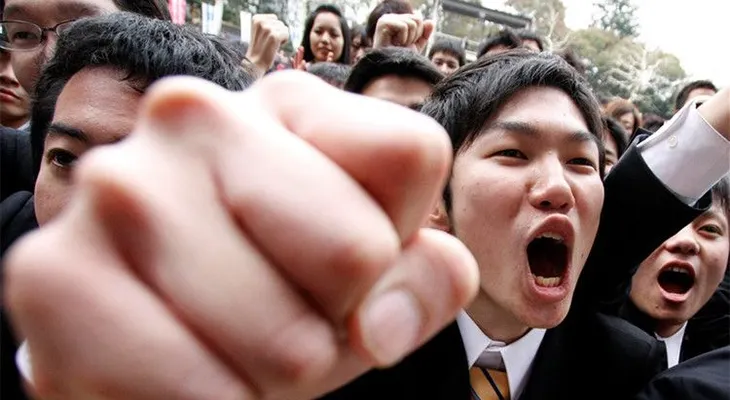 Un japonés revela cómo ganó 34 millones de dólares durante el Lunes Negro