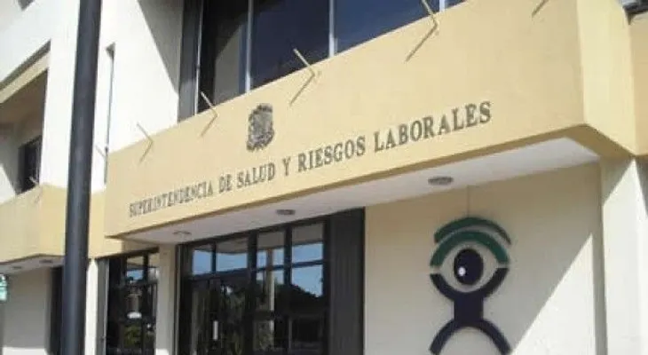 SISALRIL advierte que la ARS tendrán que reponer a afiliados gastos en que incurran