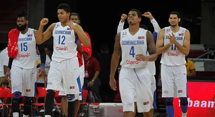 Selección de baloncesto RD da paliza a reservas de Puerto Rico