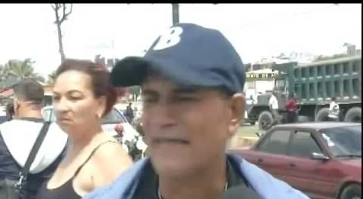 Mujer muere al lanzarse al mar Caribe