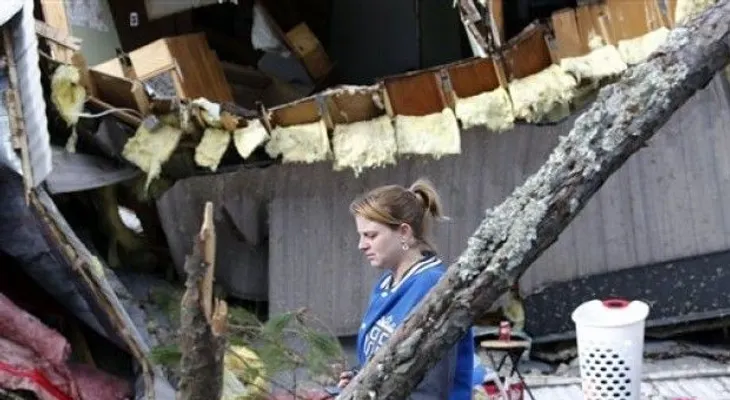 Regresa electricidad a Mississippi tras tornado 