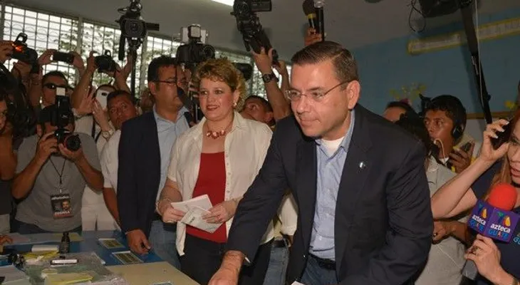 Segundo lugar se pelea voto a voto en Guatemala