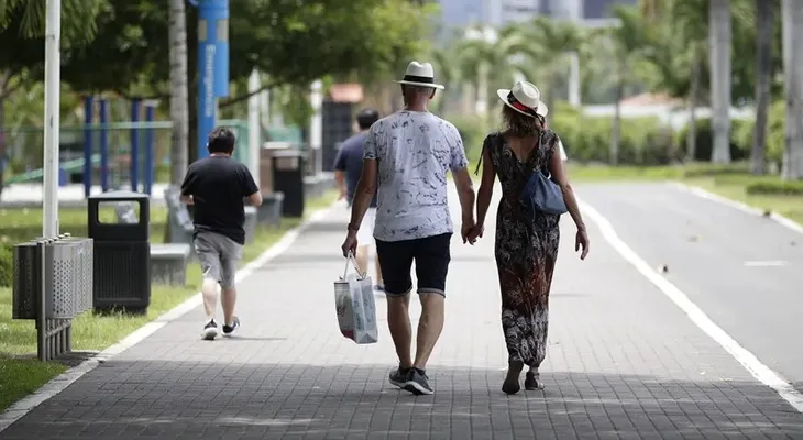 Caminar 7,000 pasos al día reduce el riesgo de enfermedades crónicas