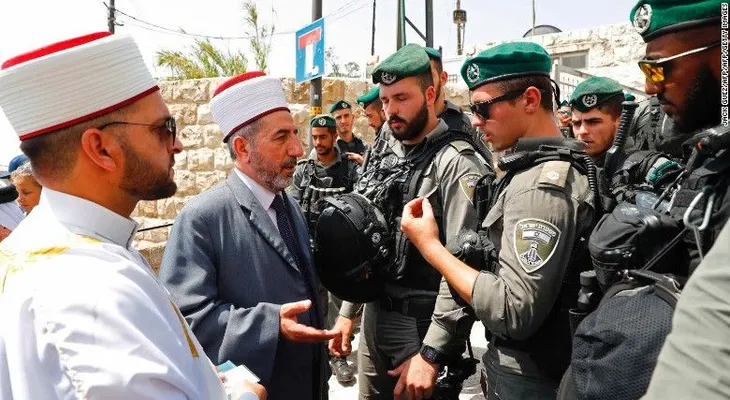 Israel prohíbe el acceso a la Ciudad Vieja de Jerusalén a los hombres menores de 50 años
